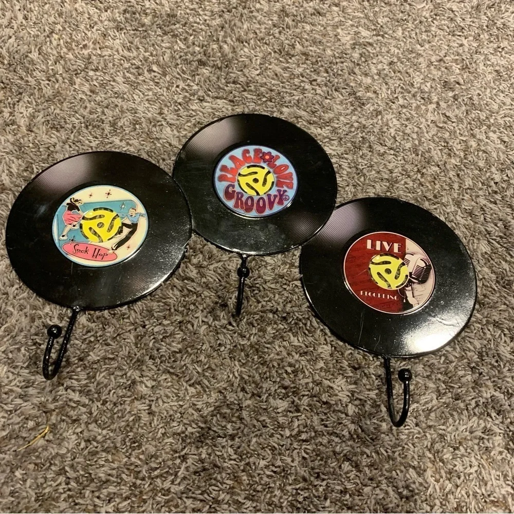 Metal Record Style Wall Hanger
